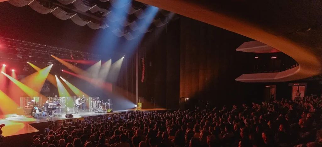 Théâtre Maisonneuve, Place des arts